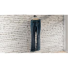 Womens Jeans 2 V9 model
